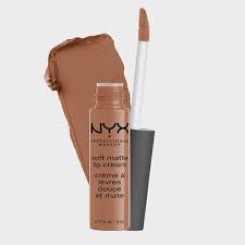 ✨NYX Soft Matte Lip Cream - London, NIP